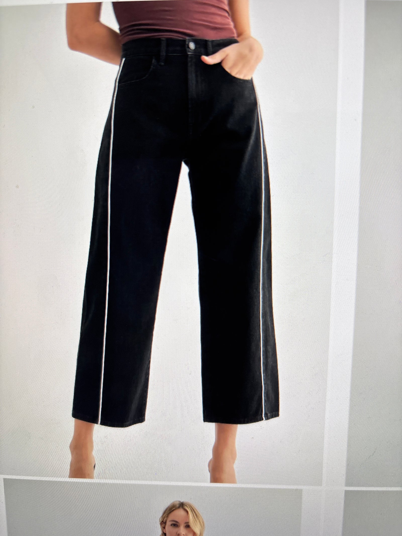 Just Black Barrel Jean Twist Black/Contrast Piping