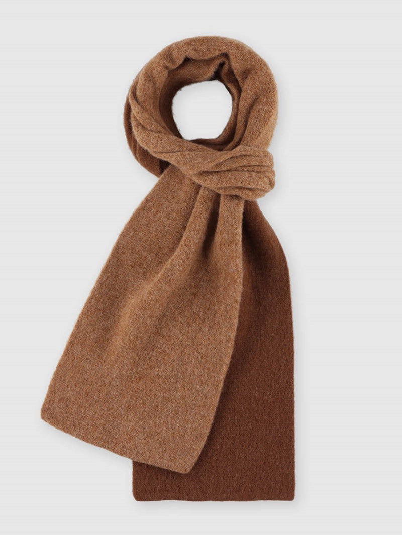 Howlin' Wood Laser Attack Scarf