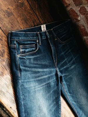 Kato by Hiroshi Kato Brynn 17.5oz Mammoth The Hammer Straight