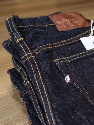 Pure Blue Japan CCBE-005 14oz Camel-core x Indigo Slim Straight