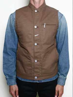 Rogue Territory Brown Supply Vest Dry Wax Canvas