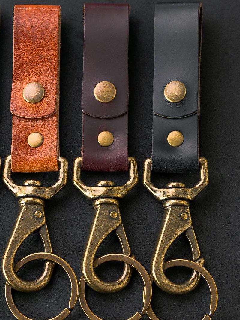 Ashland Leather Co. | Leather Keychain Belt Clip Reverse Black Shell