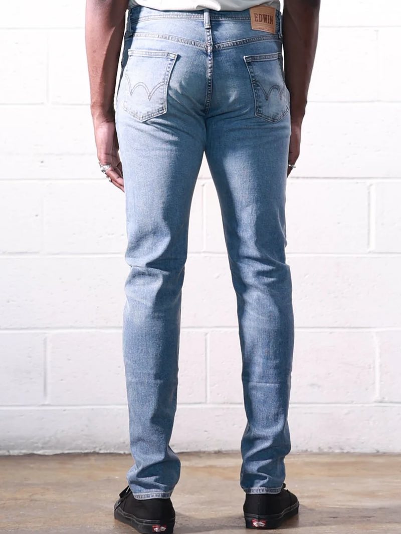 Edwin Jeans Aomori Slim Taper Raito Light Wash