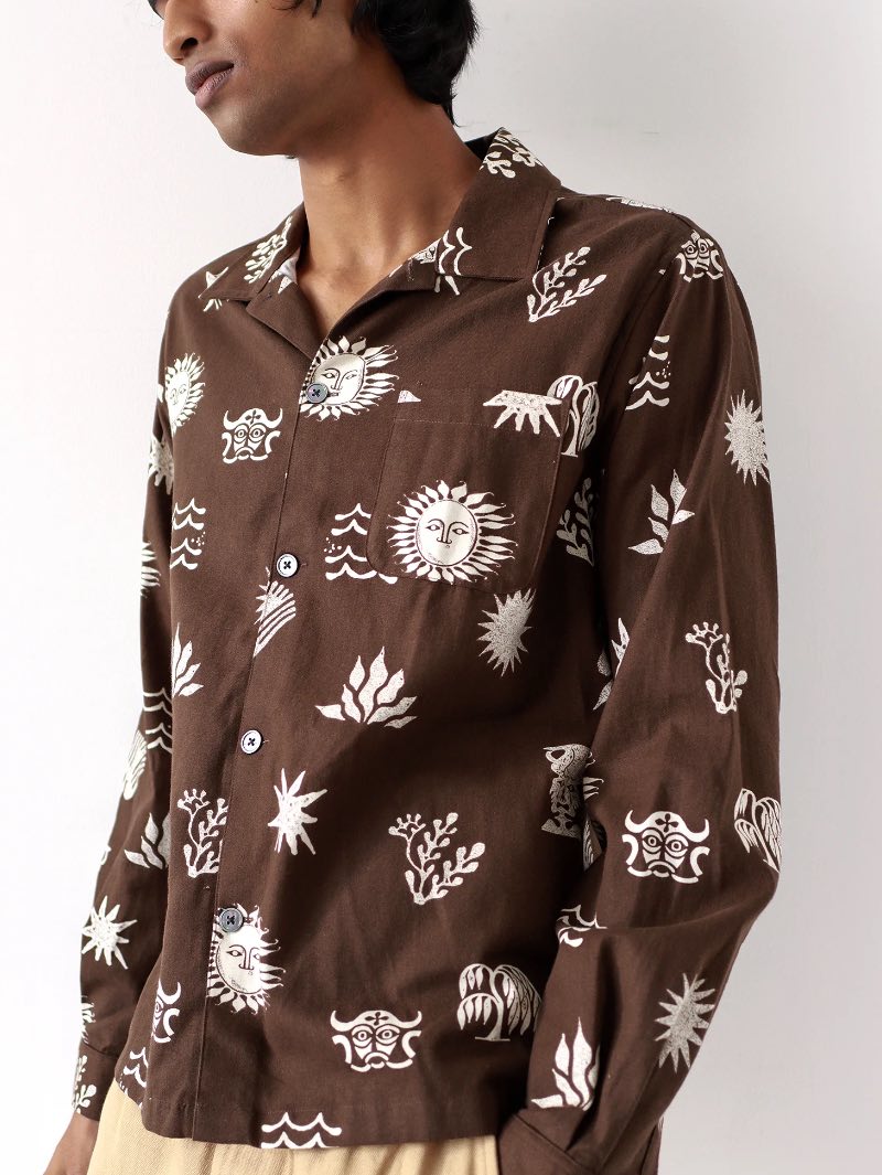 Far Afield Busey Shirt - Slate Brown Folk Print