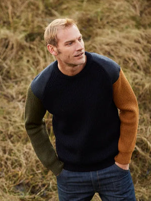 Peregrine Funky Jumper Navy