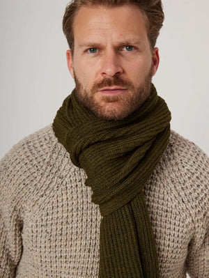 Peregrine Porter Ribbed Scarf Olive