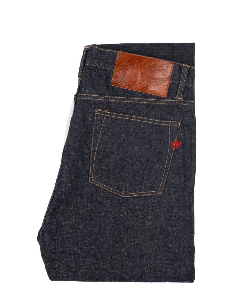 The MIJ14 – Haru Kaze Selvedge marks the first lightweight denim in the Naked & Famous Denim Made in Japan line. Weighing in at just 8.6oz, this denim is crafted in a 2x1 workwear style using lightweight slub yarn. The result is a fabric rich in neps on both the warp and weft sides. Made from 100% recycled cotton, the interior weft is dyed brown, giving the denim a warm, inviting tone. This denim is loomstate, meaning it hasn't gone through conventional finishing processes like anti-skewing, singeing, or sa